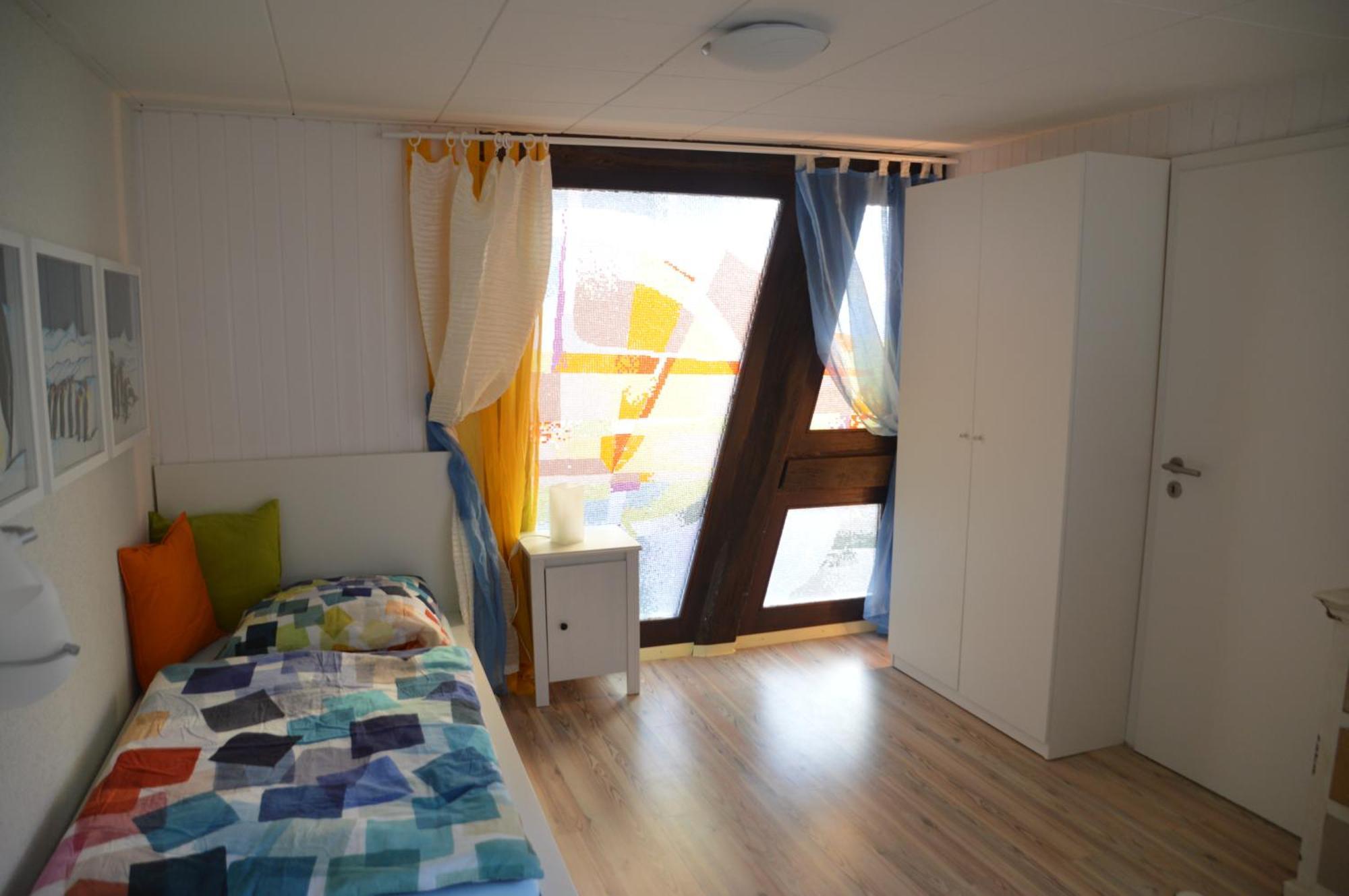 Ferienwohnungen Treiber In Eggenstein-Leopoldshafen - Naehe Kit Campus Nord Und Karlsruhe Ruang foto